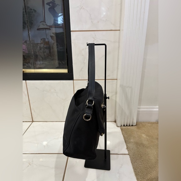 Kate Spade Classic Black Shoulder Bag - Picture 4 of 7